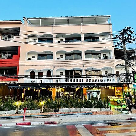 Lime Hotel Patong Екстериор снимка