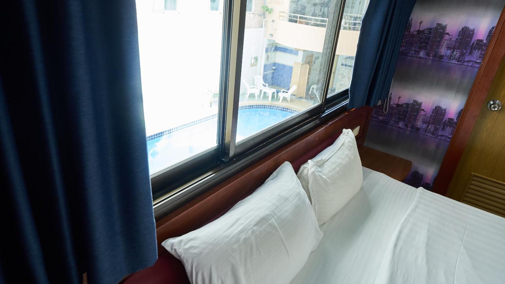 Lime Hotel Patong Стая снимка