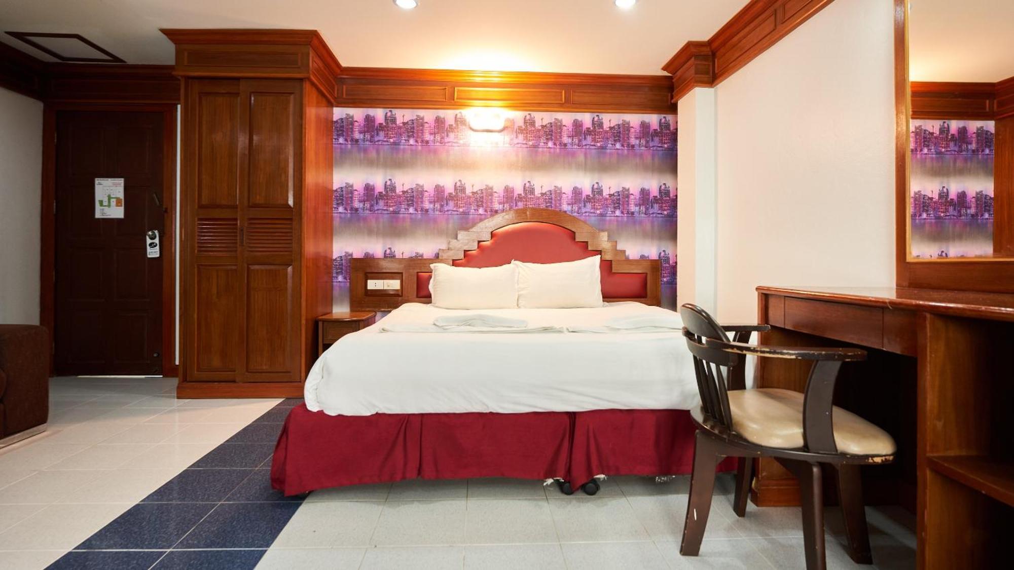 Lime Hotel Patong Стая снимка
