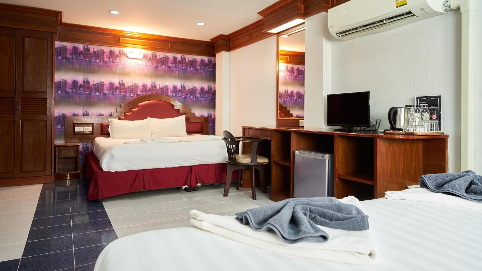 Lime Hotel Patong Стая снимка