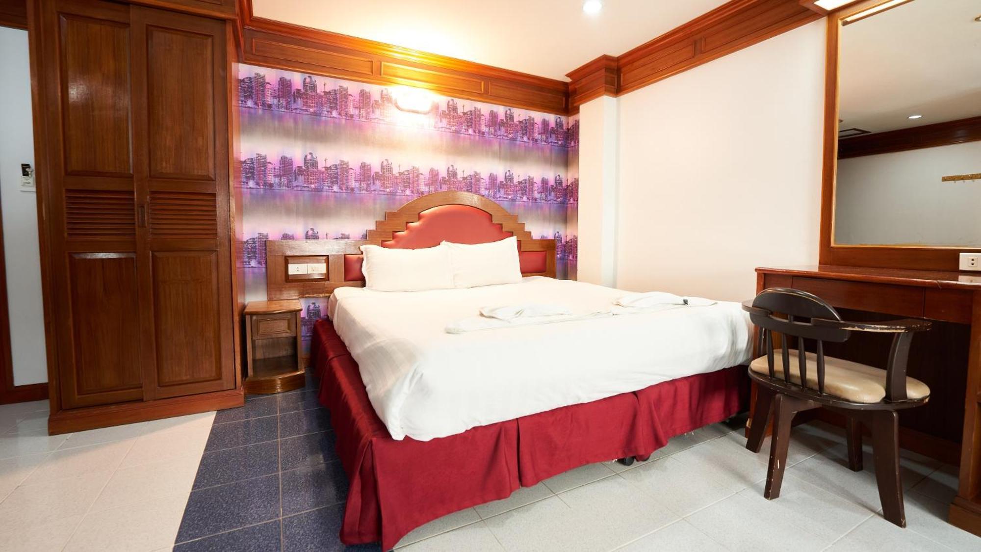 Lime Hotel Patong Стая снимка