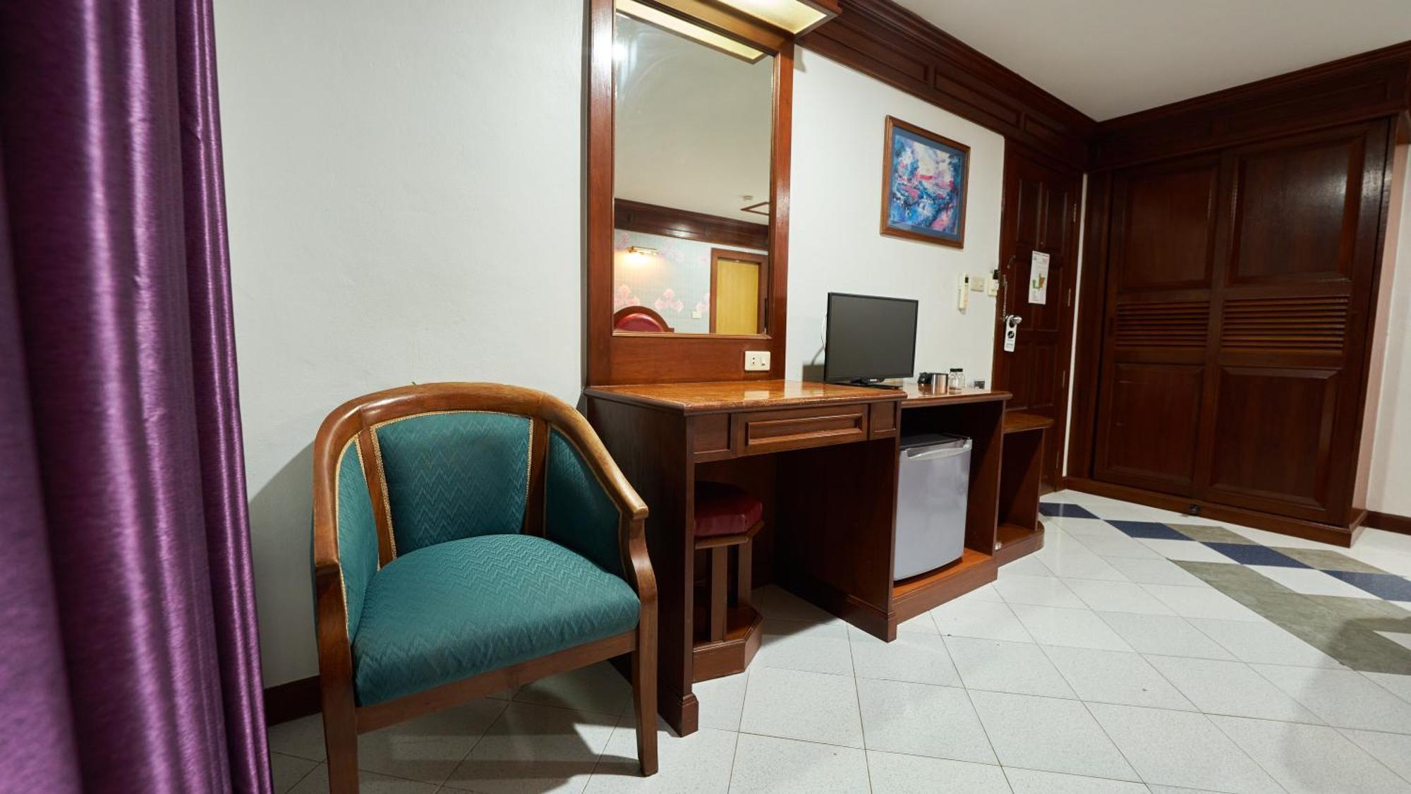 Lime Hotel Patong Стая снимка