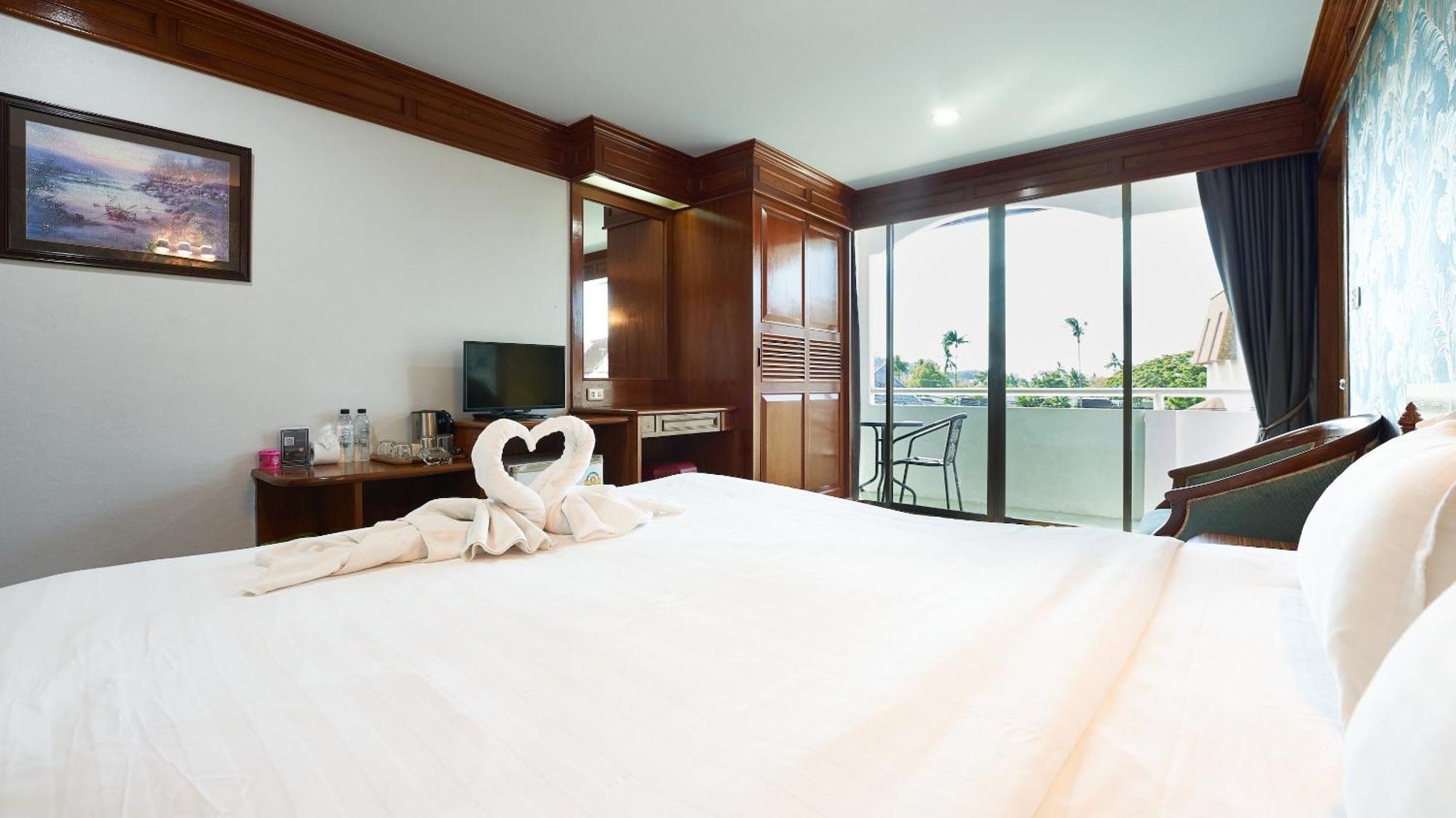 Lime Hotel Patong Стая снимка