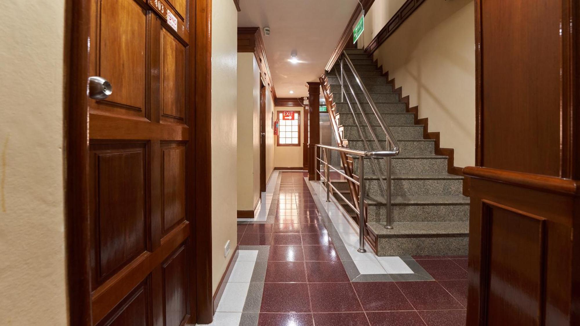 Lime Hotel Patong Екстериор снимка