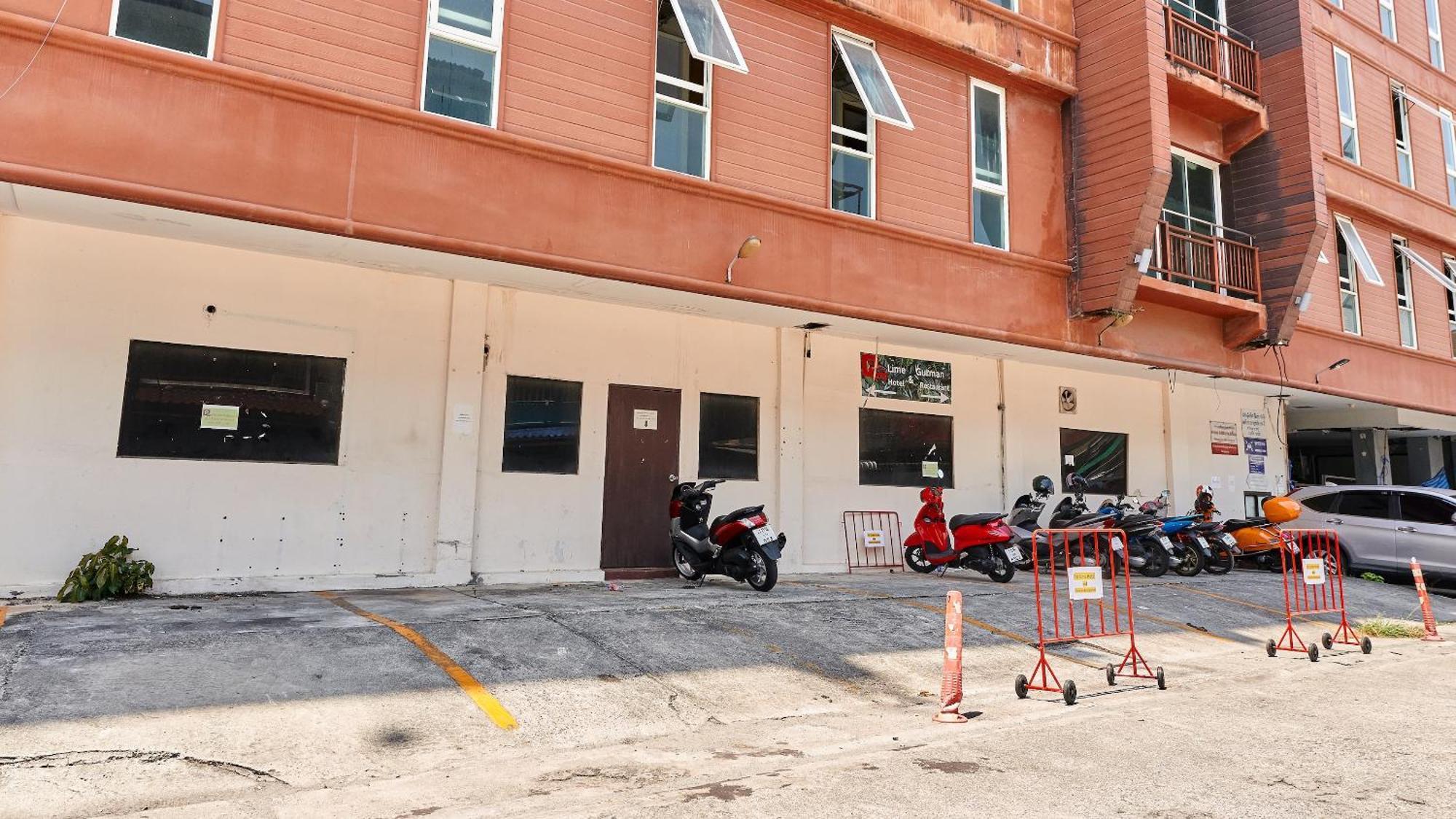 Lime Hotel Patong Екстериор снимка